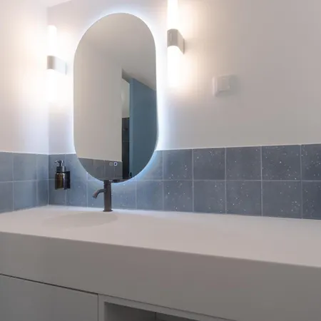 Feel - Boat House Nazaré